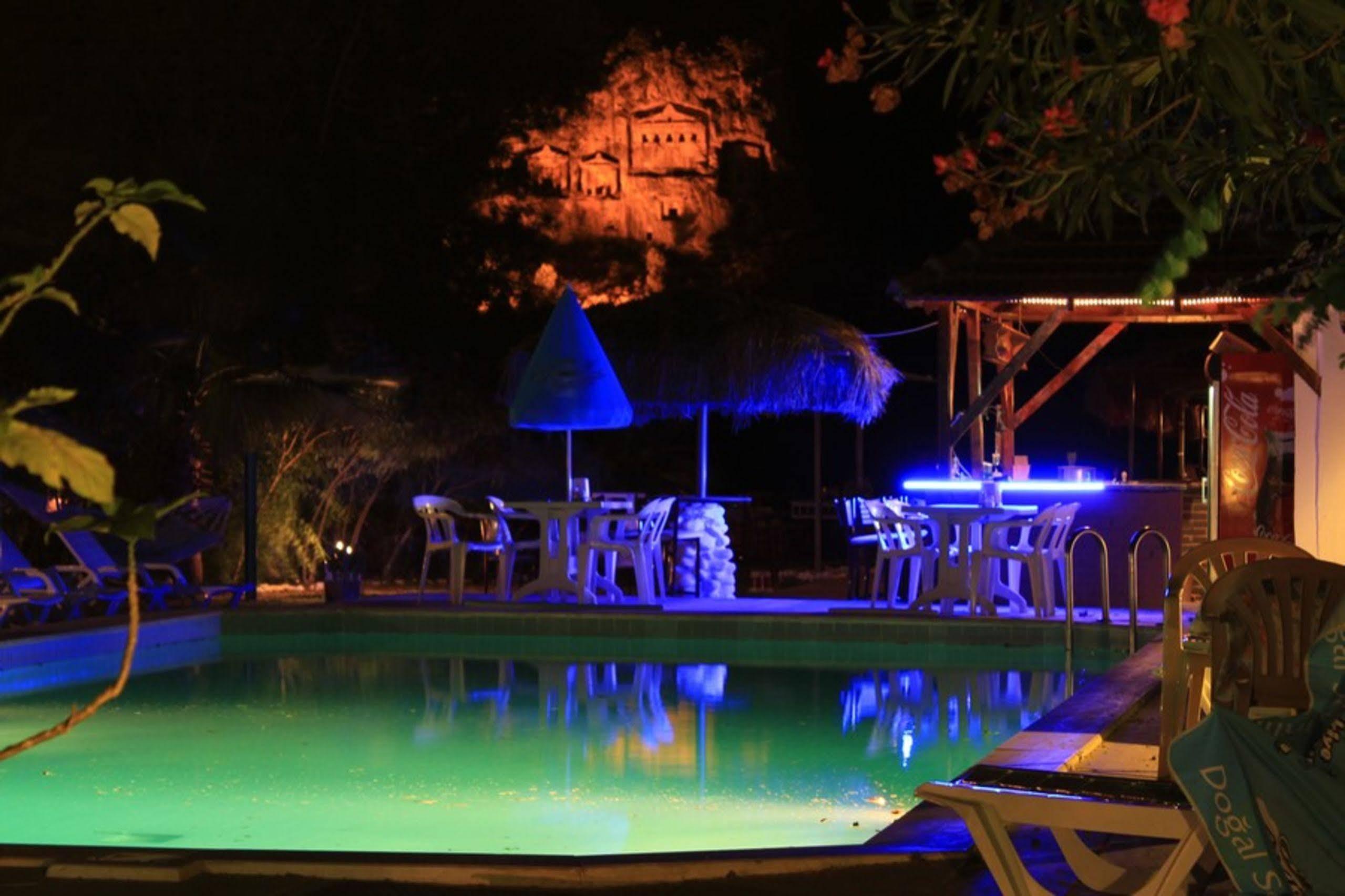 Holiday Hotel ダルヤン エクステリア 写真